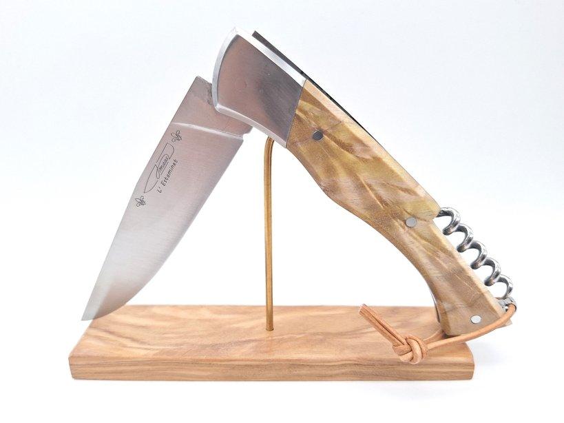 photo d'un couteau artisanal