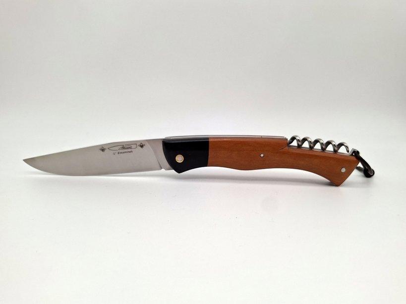 photo d'un couteau artisanal