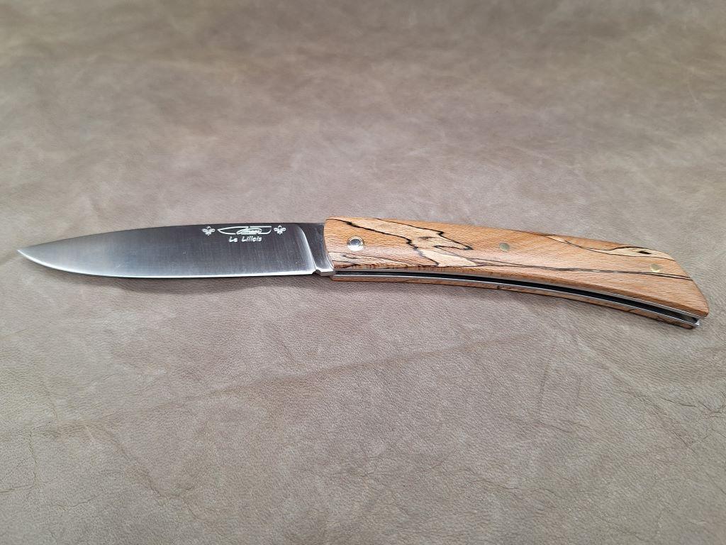 photo d'un couteau artisanal