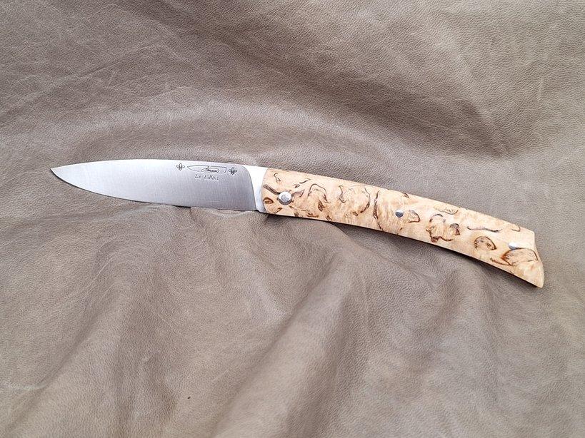 photo d'un couteau artisanal