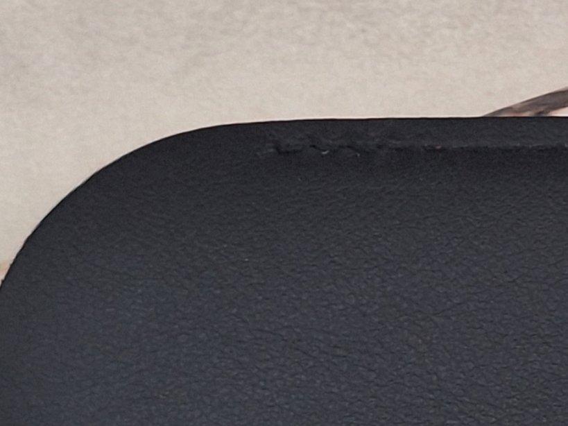 photo du couteau étui noir